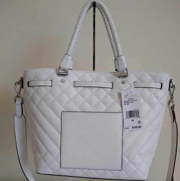 NWT - Michael Kors Blakely Bucket Bag! - Picture 3 of 9